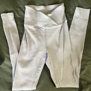 Year of ours lavender leggings size small